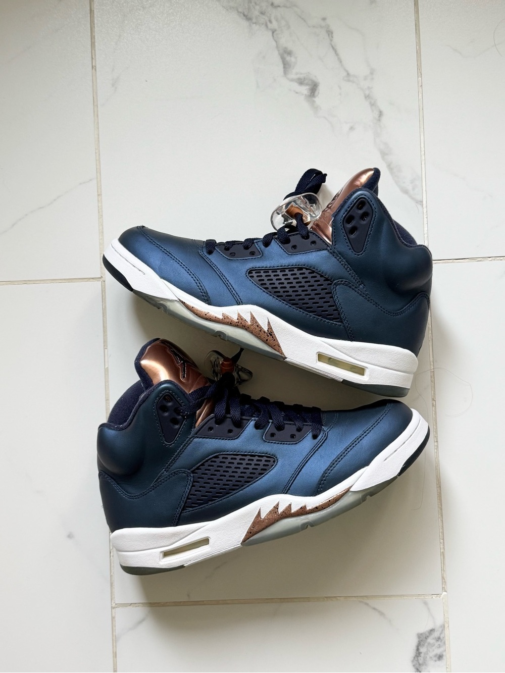 Air Jordan 5 men’s Navy and Copper High-Top  Sneakers